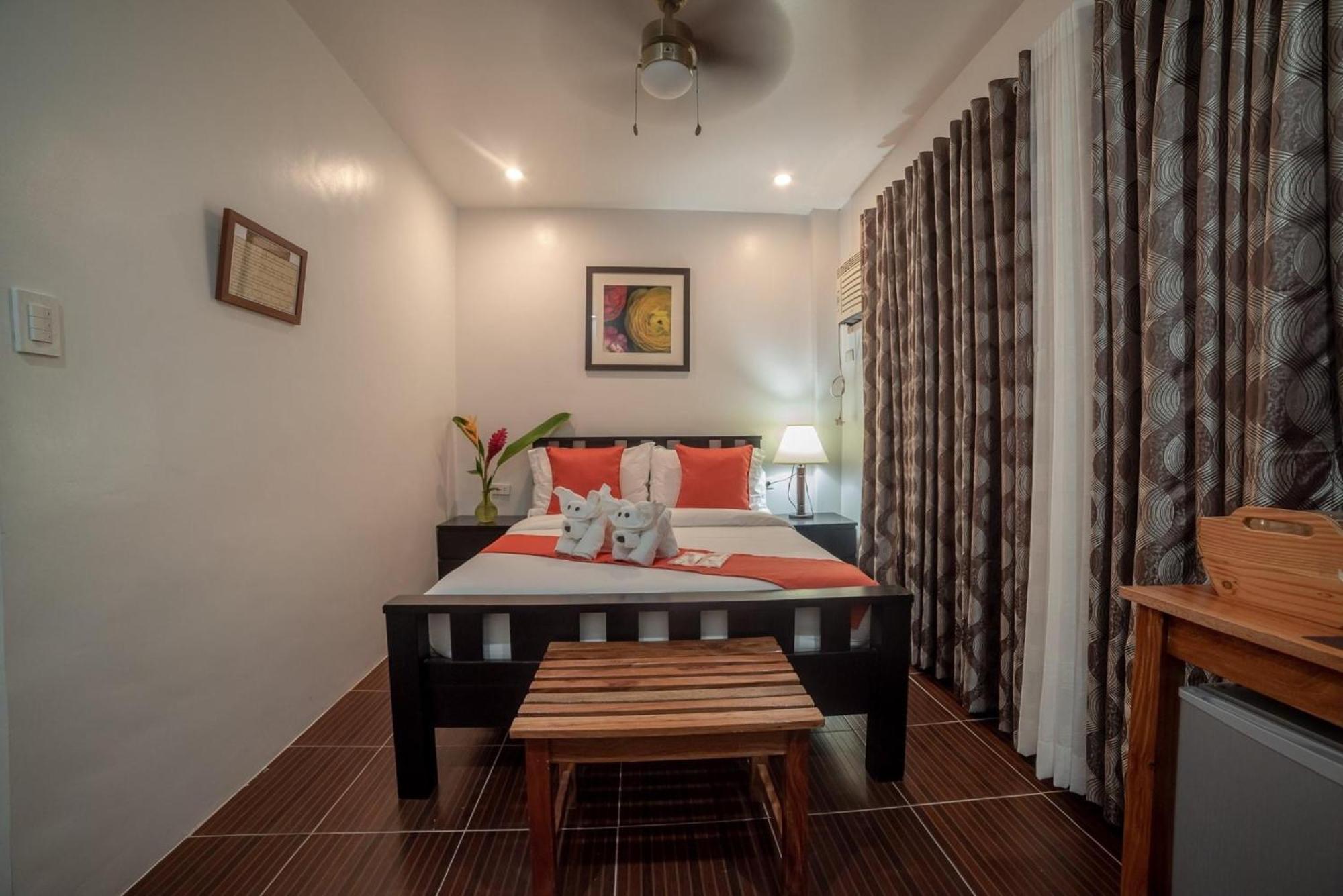 Amboy Hometel Basco Exterior foto